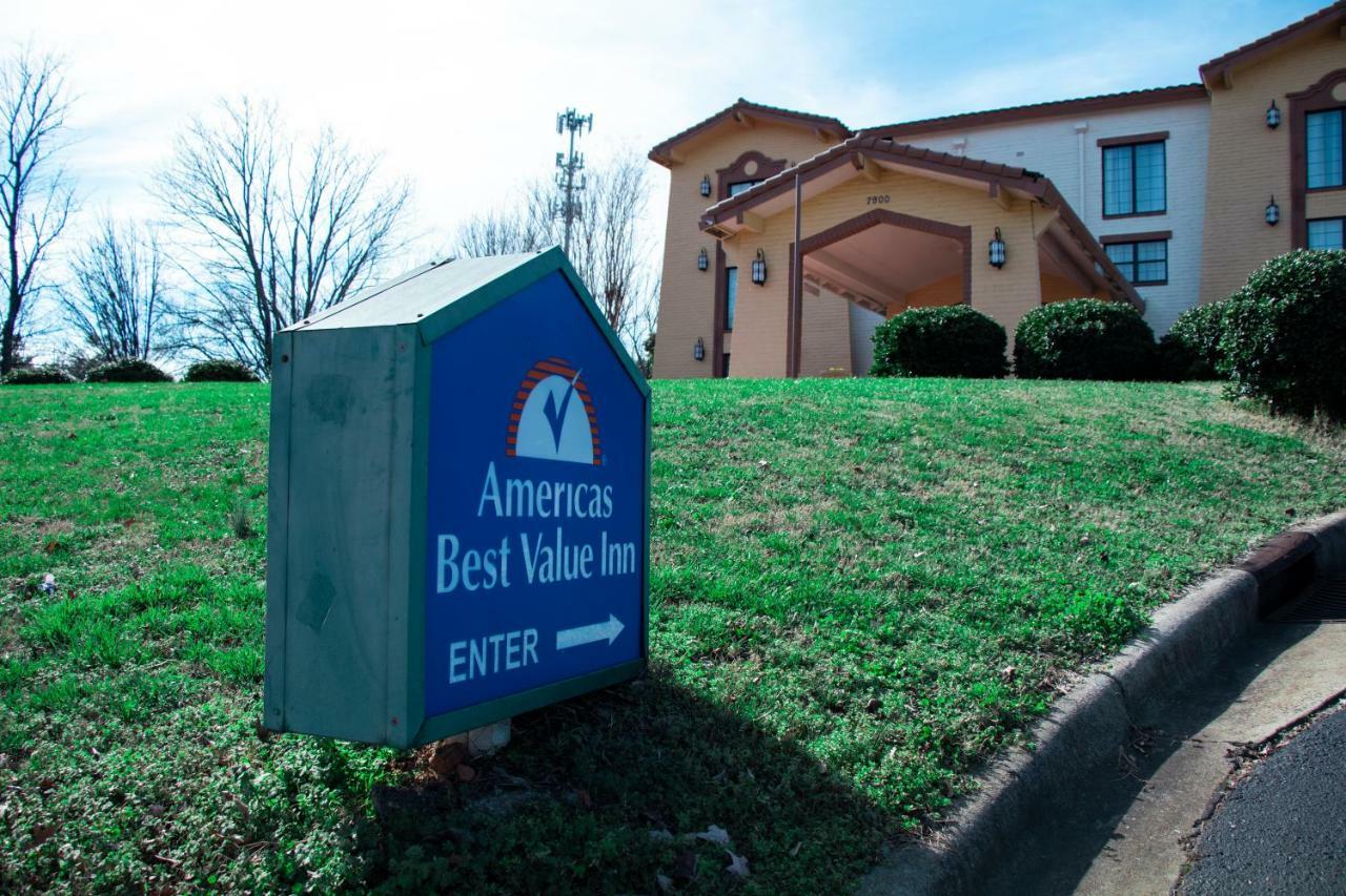America's Value 2* Charlotte