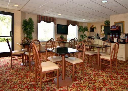 Inn Sleep Matthews-charlotte Charlotte