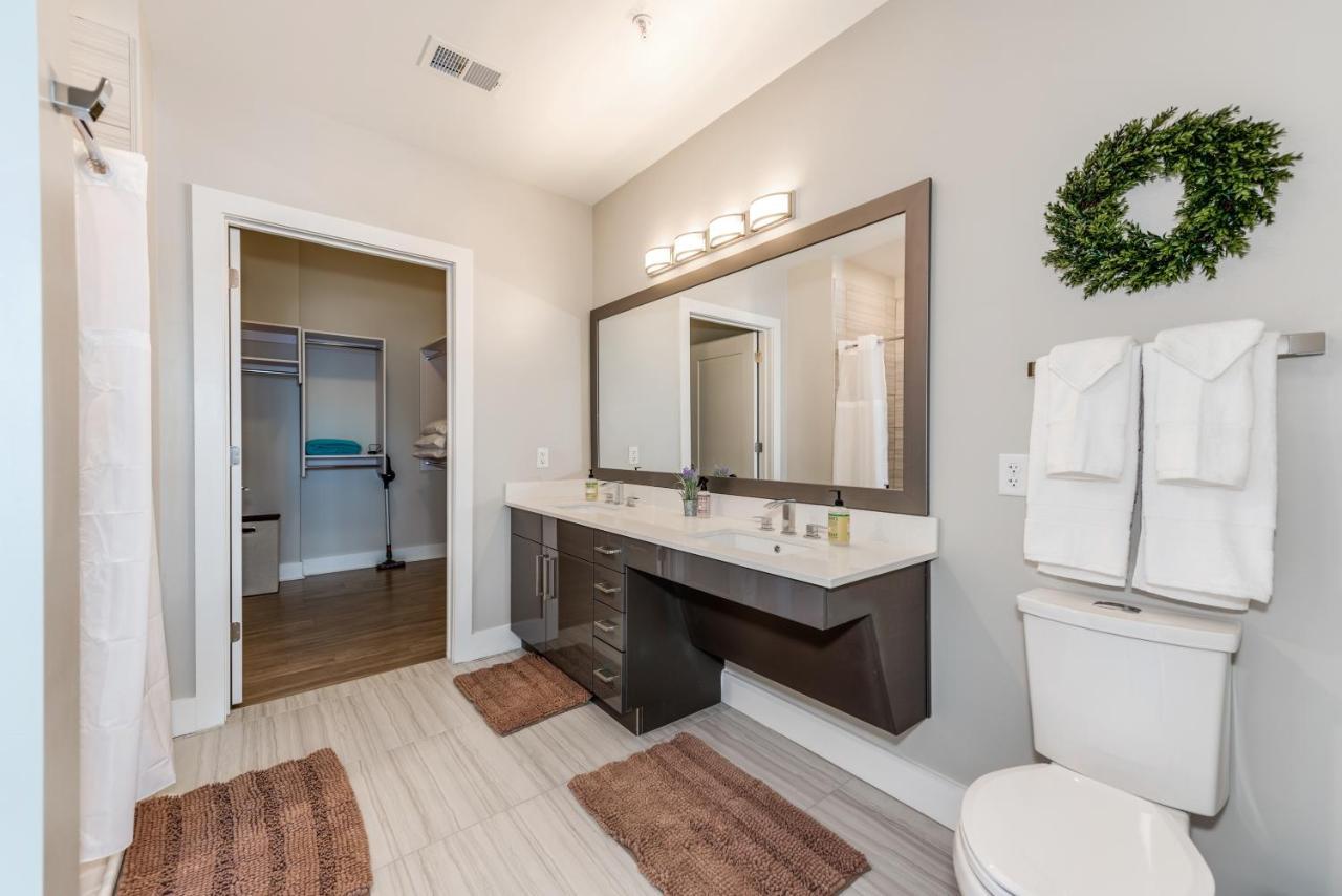 Heaven In Fully Furnished * Charlotte