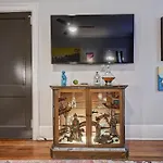 The Home Collection Clt: Lamar Avenue