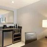 Embassy Suites Charlotte/Ayrsley