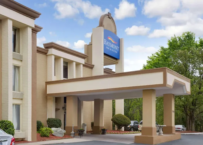Baymont By Wyndham Charlotte-Airport Coliseum