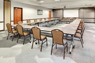 Hotel Hyatt Place Airport Billy Graham Parkway