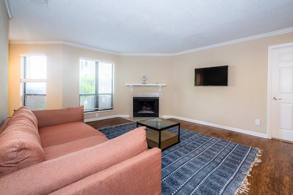 Apartment Viagem - - Bright 2br W/gym+pool+parking *