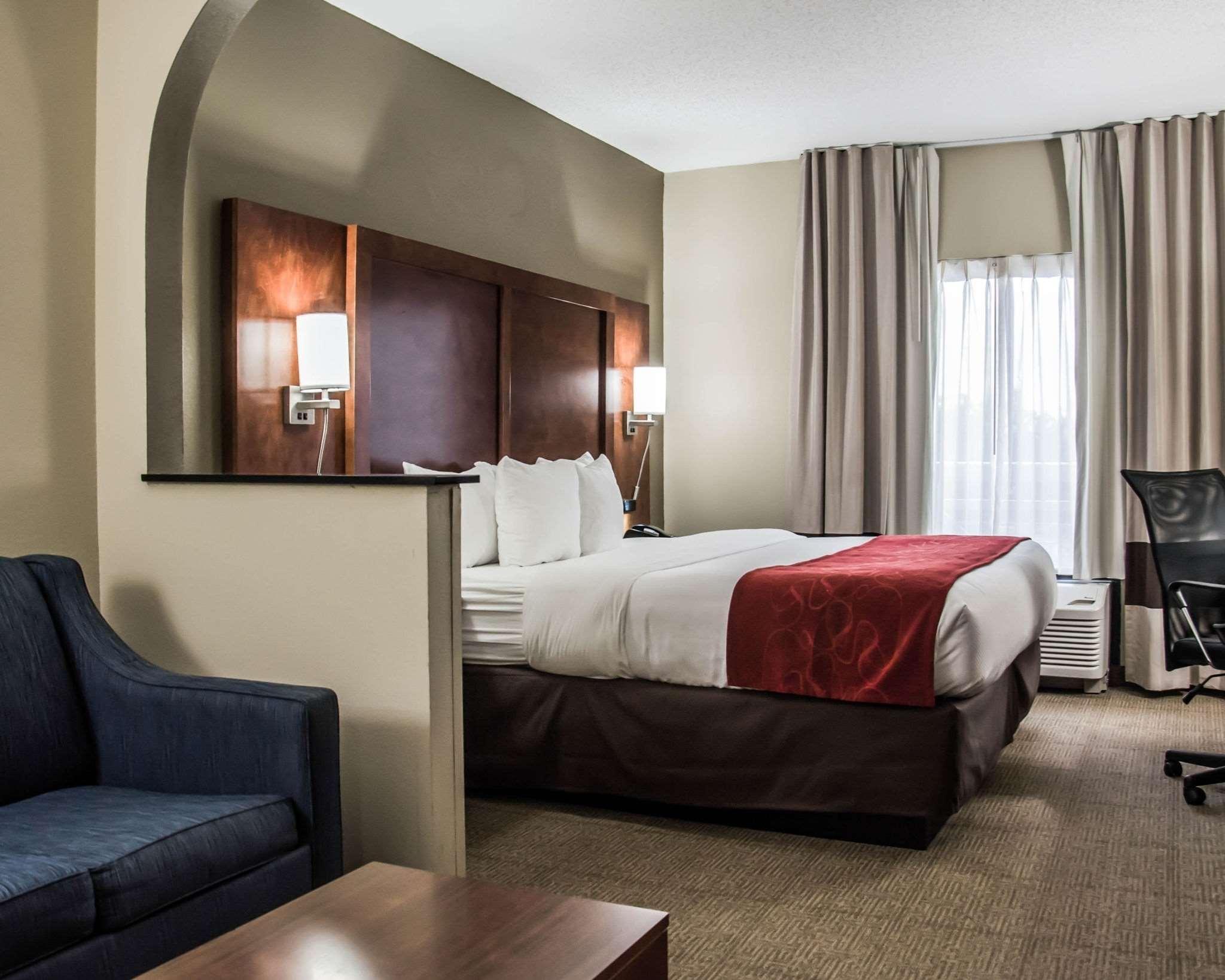 Comfort - Research Park Hotel