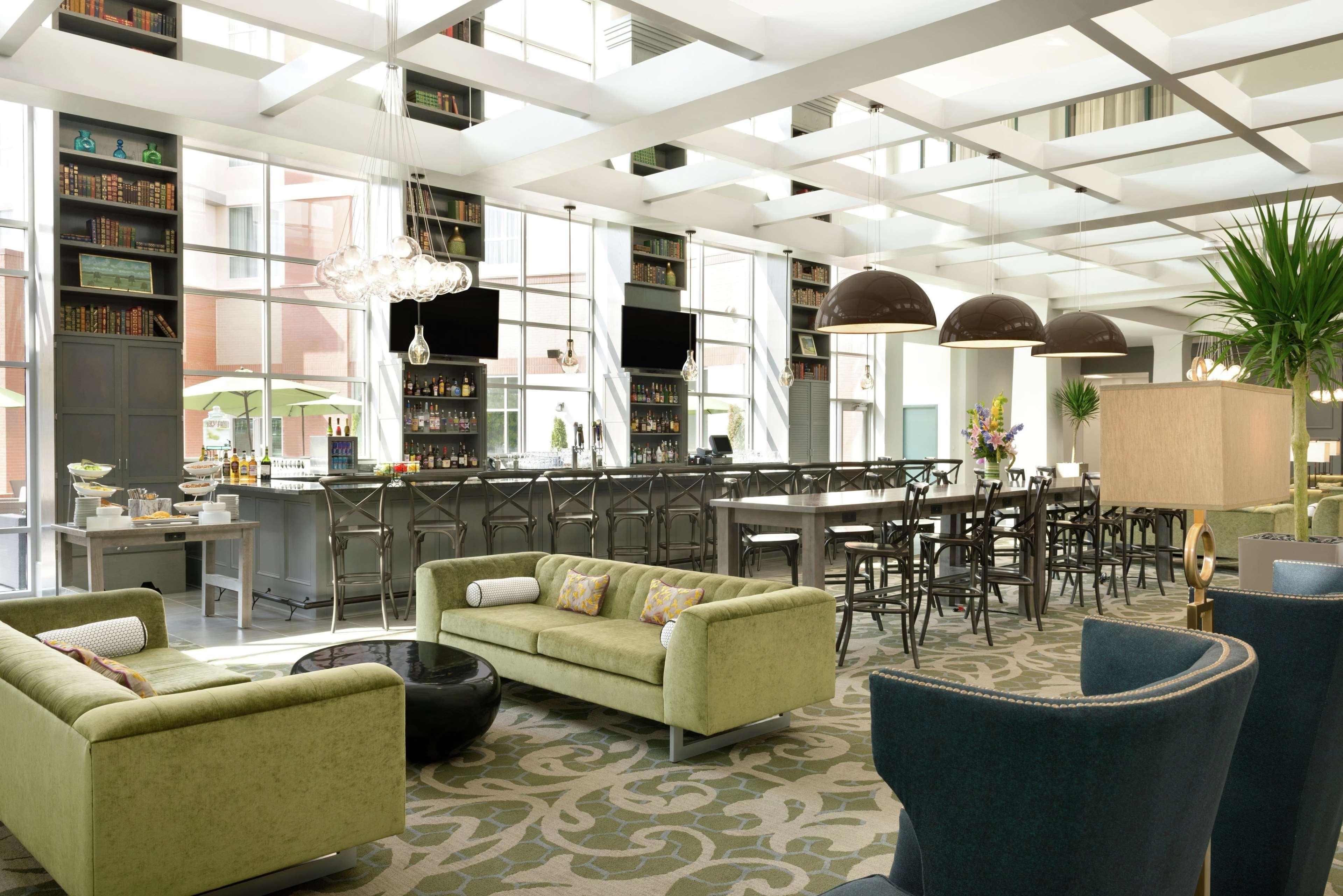 Hotel Embassy Charlotte/ayrsley