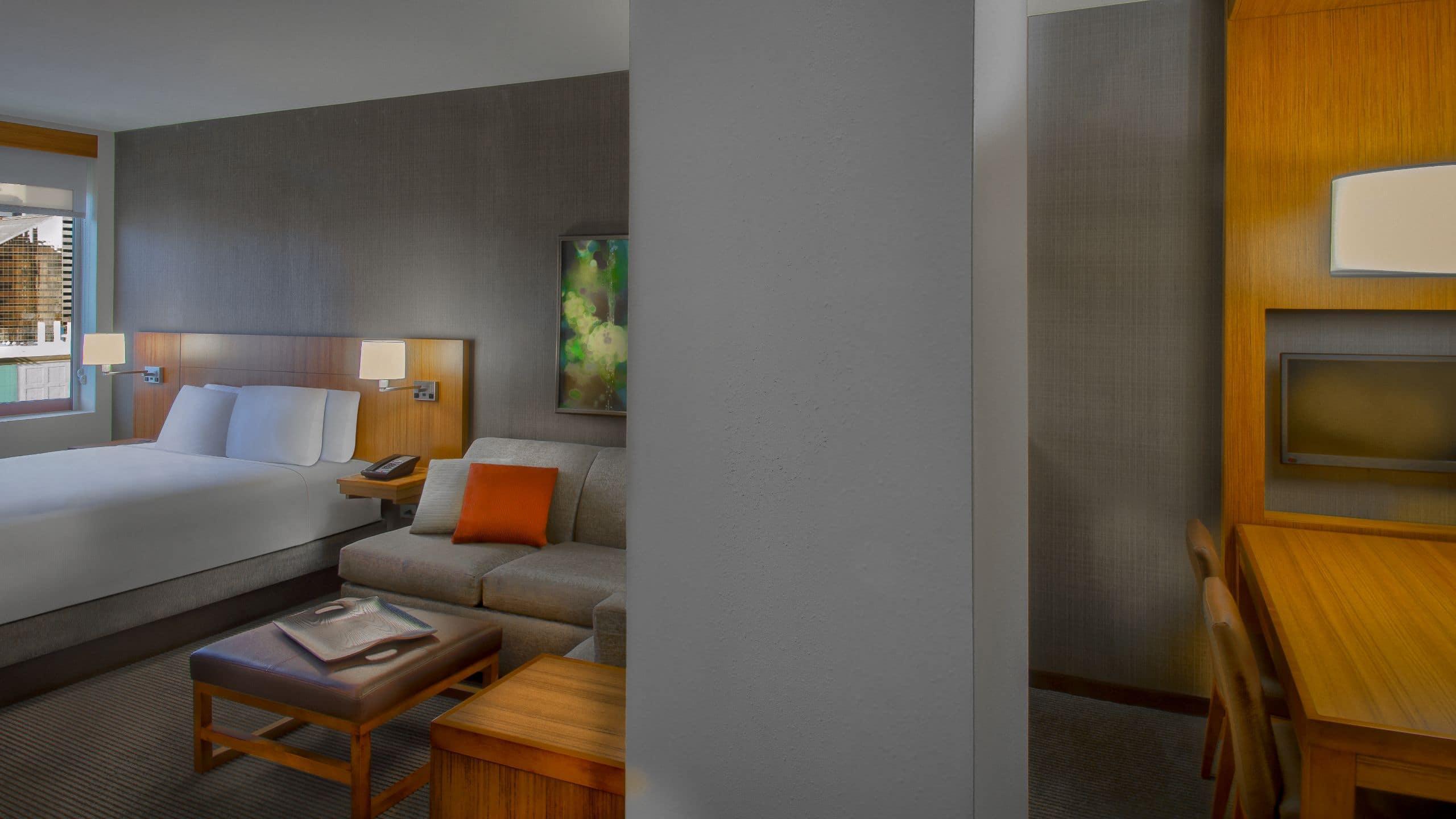 Hyatt Place Downtown Hotel 3*