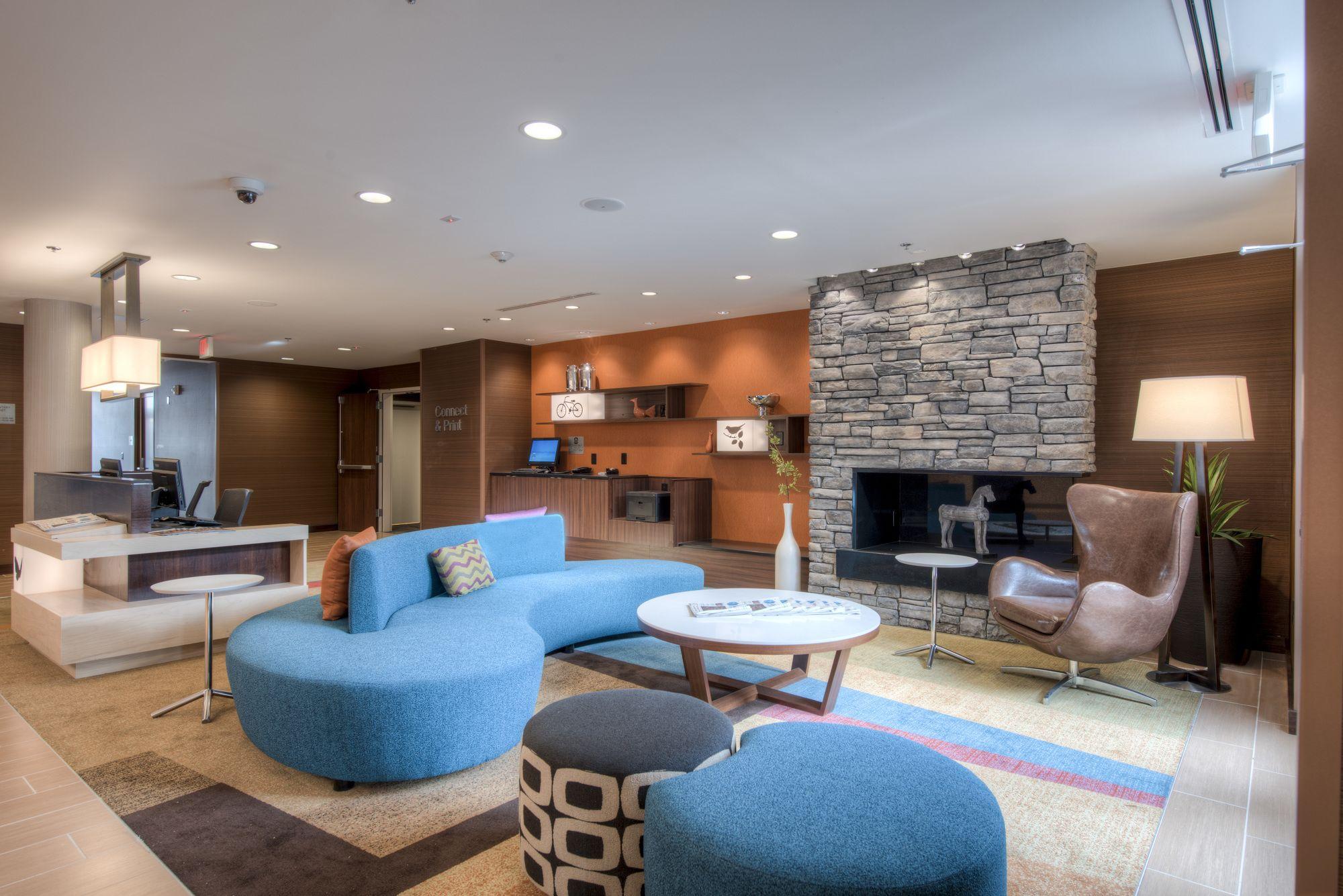 Fairfield & By Marriott Airport Hotel
