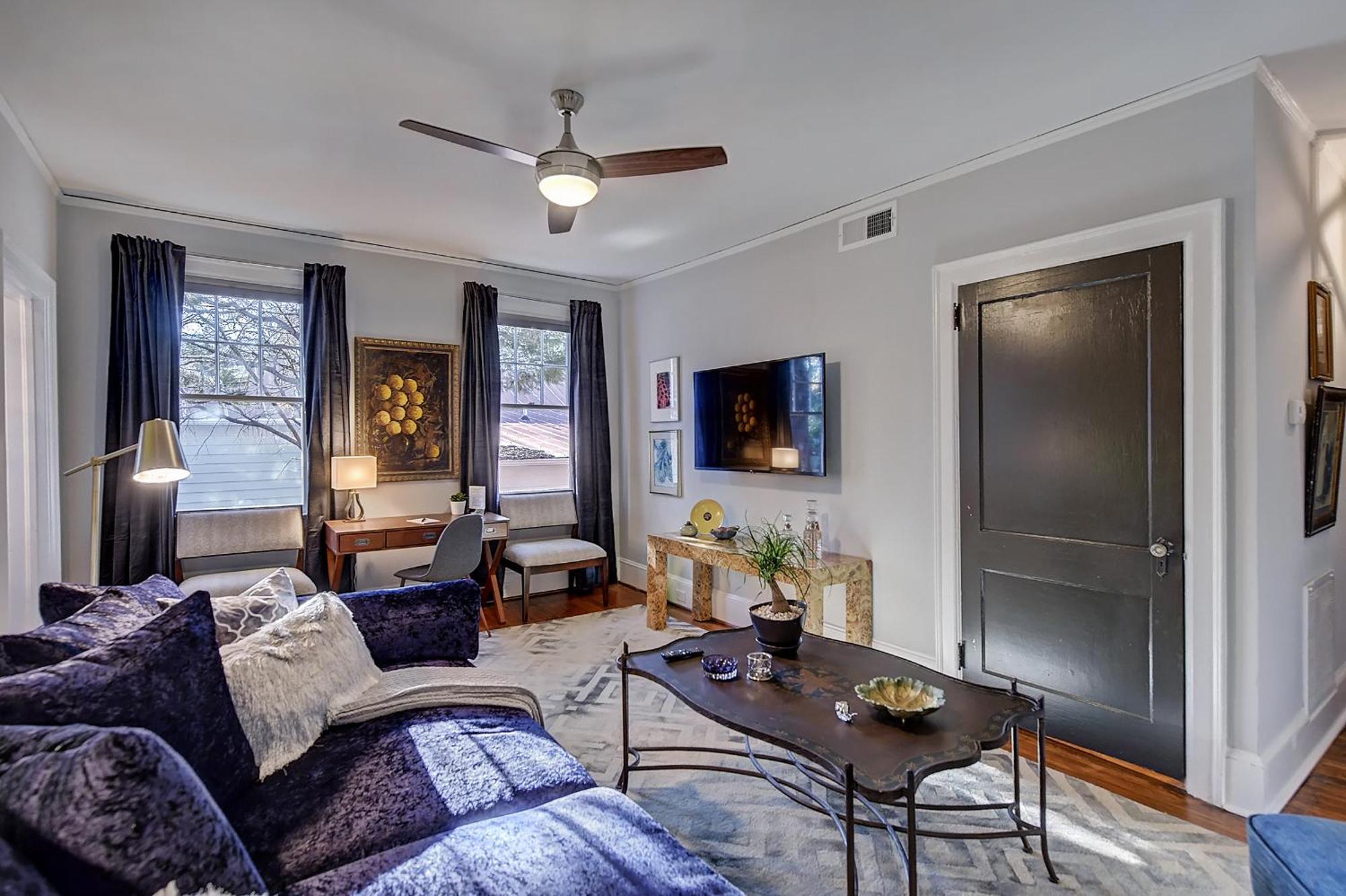 Apartment The Collection Clt: Lamar Avenue