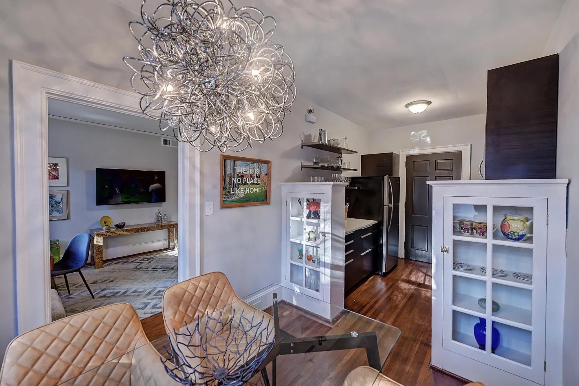 The Collection Clt: Lamar Avenue Apartment