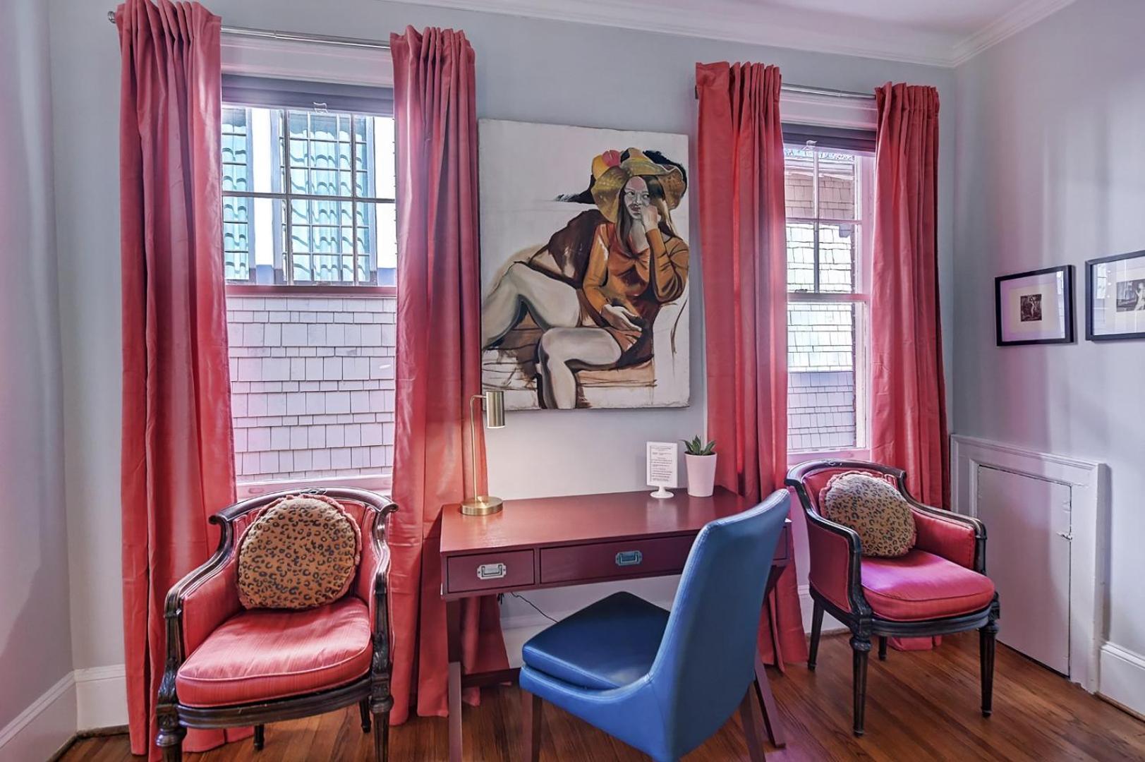 The Collection Clt: Lamar Avenue *