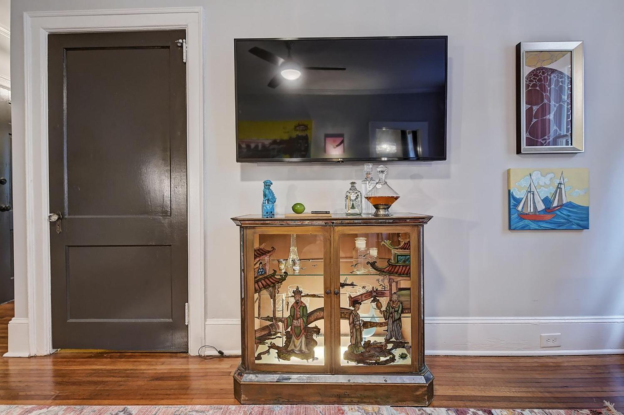 The Collection Clt: Lamar Avenue
