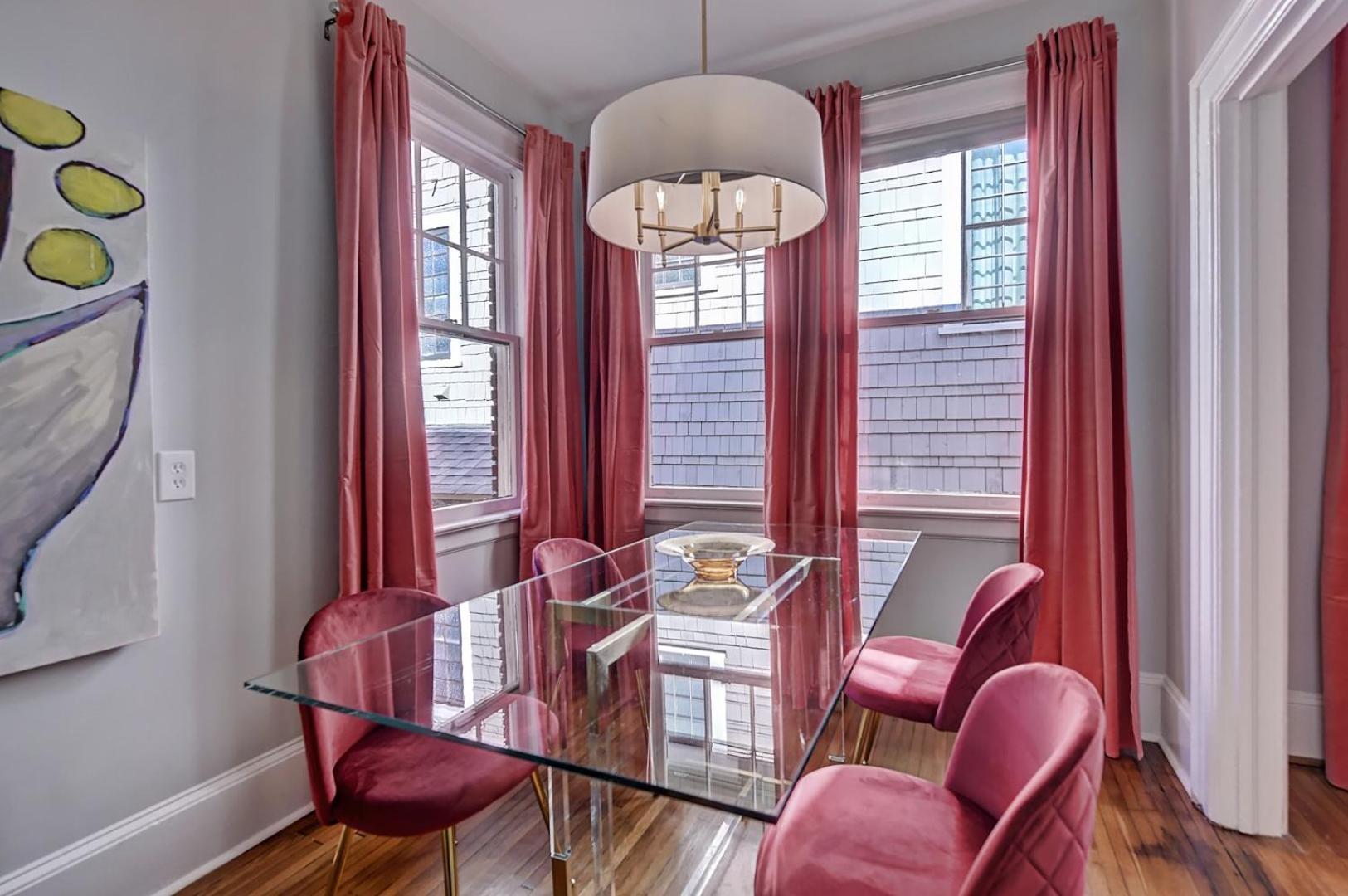 The Collection Clt: Lamar Avenue *