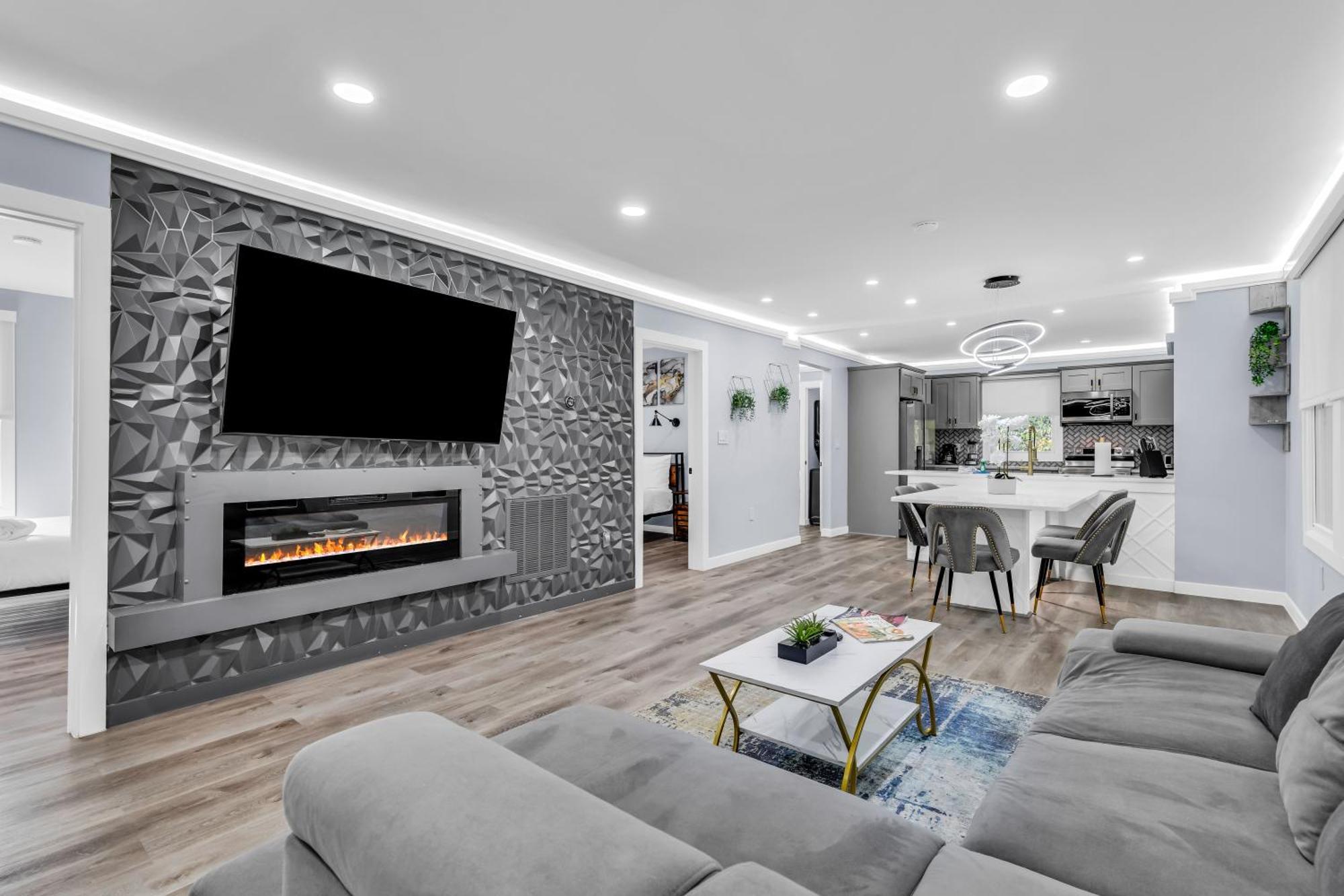 Luxury 3br House In Holiday home *