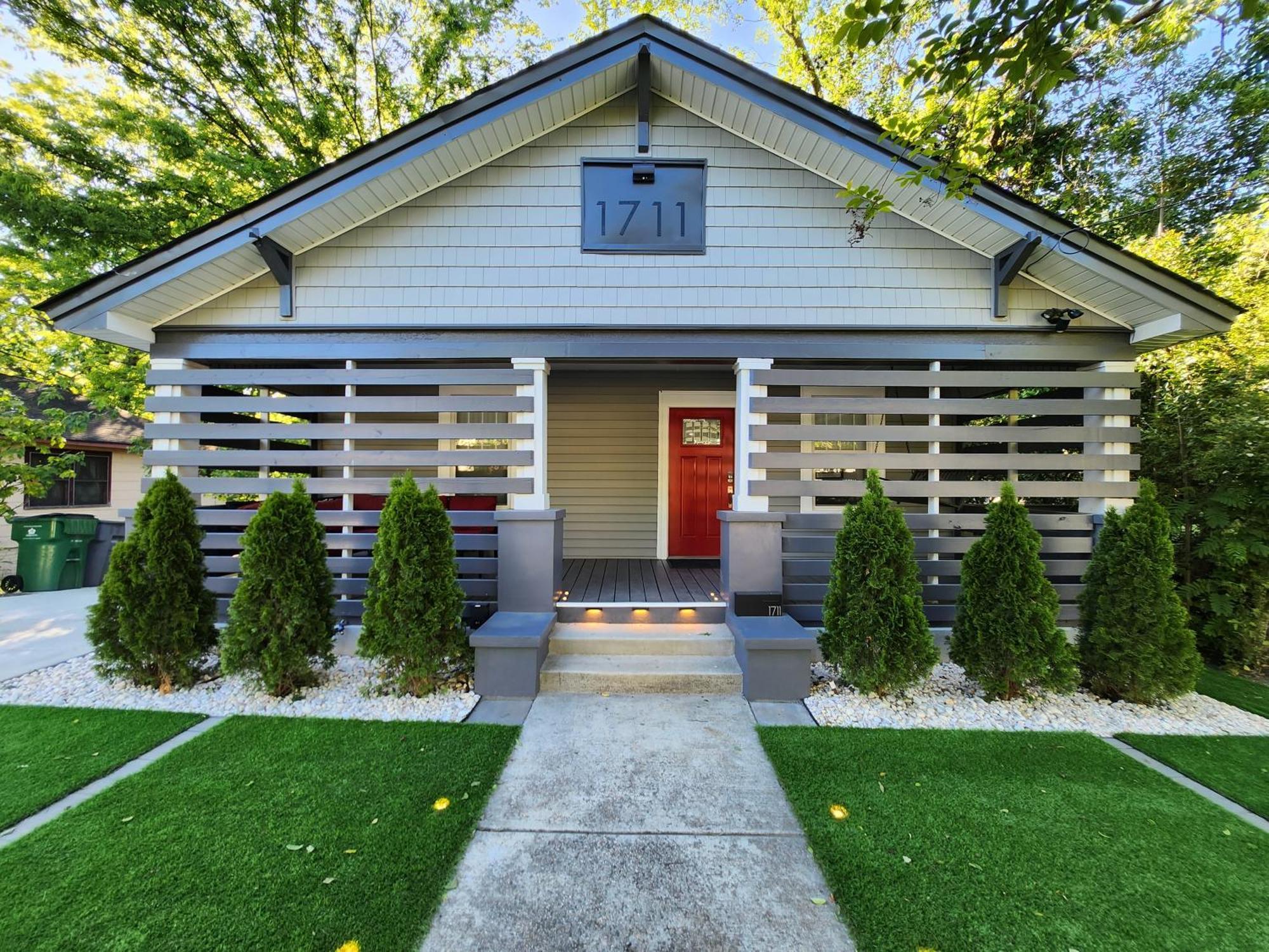 Luxury 3br House In Holiday home Charlotte