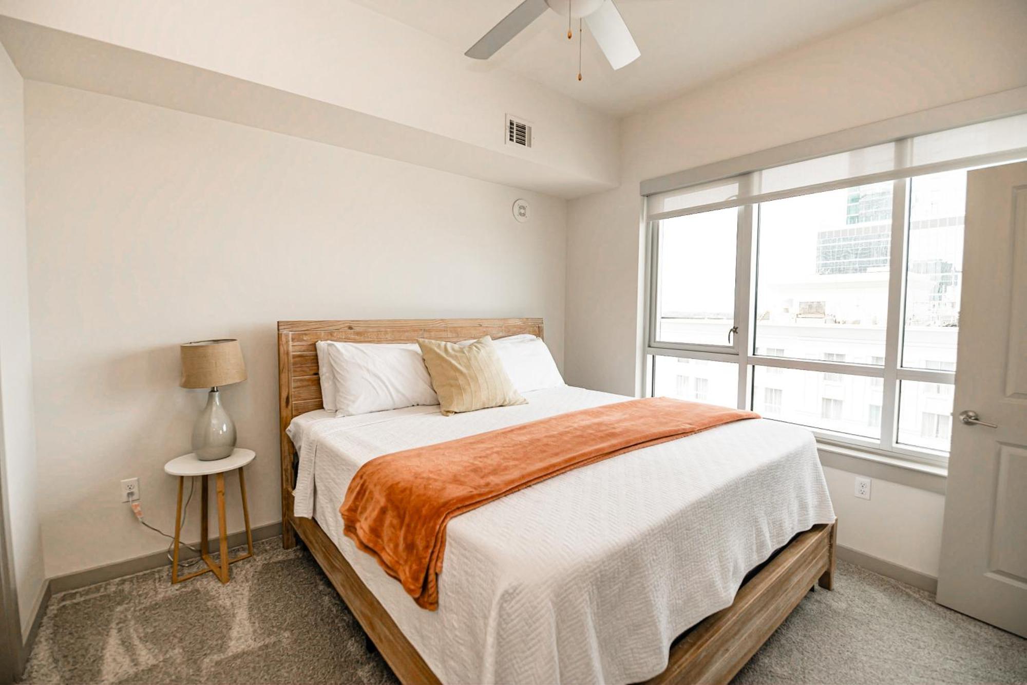 Corporate Uptown Furnished