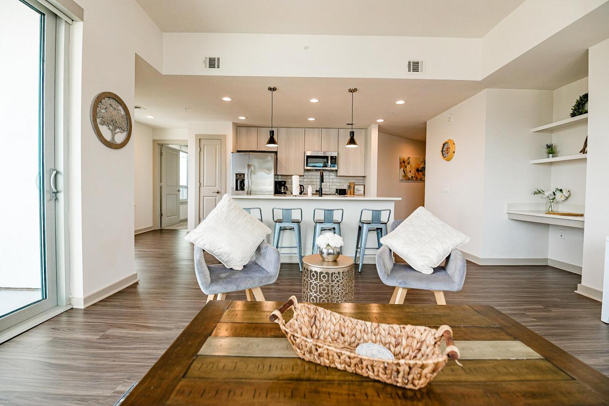 Corporate Uptown Furnished * Charlotte