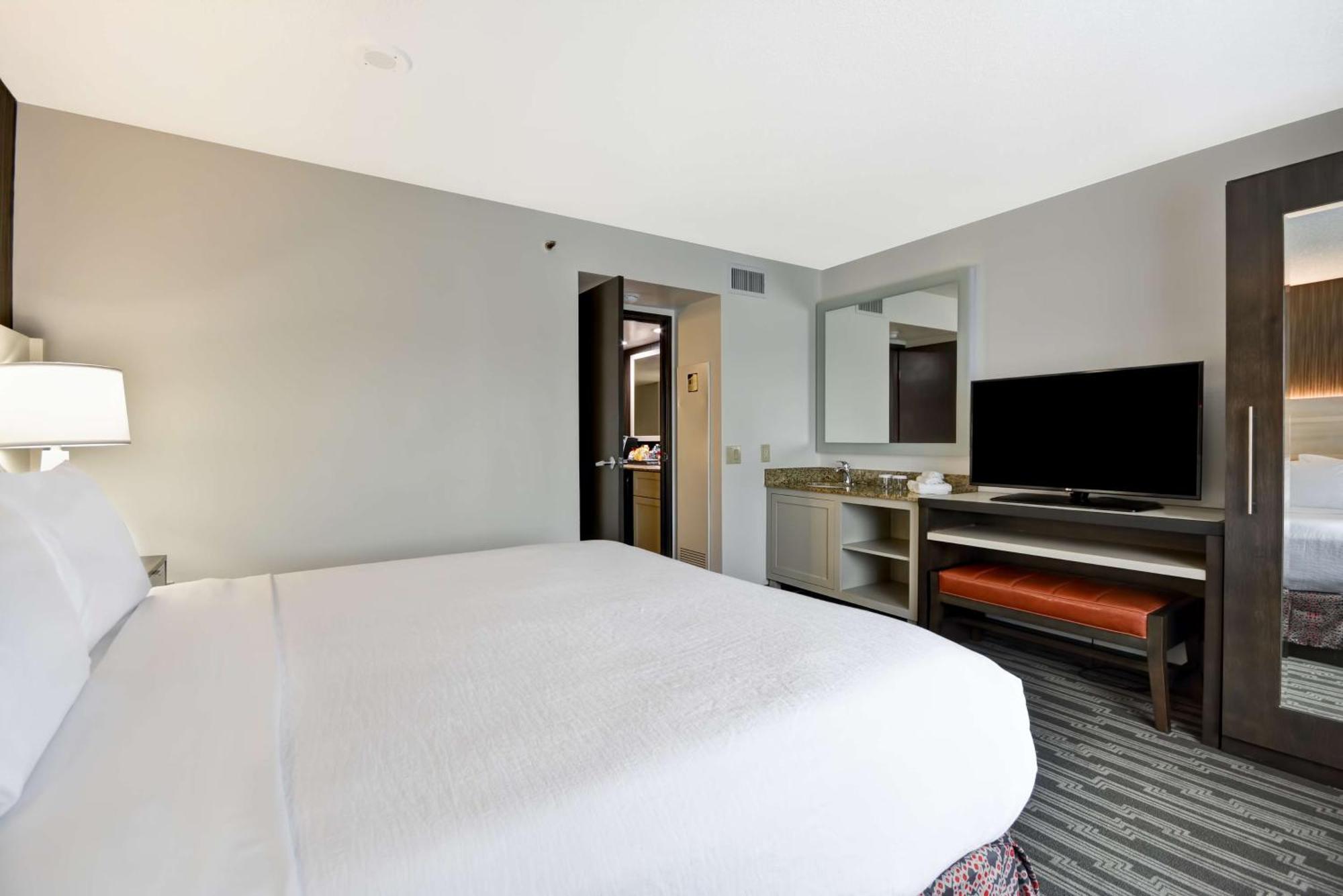 Embassy Hotel Charlotte