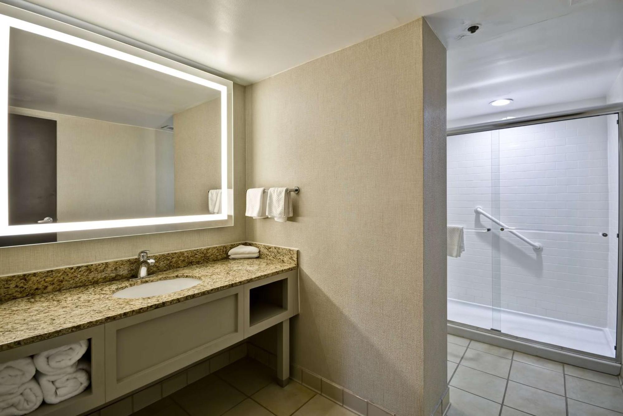 Embassy Hotel Charlotte