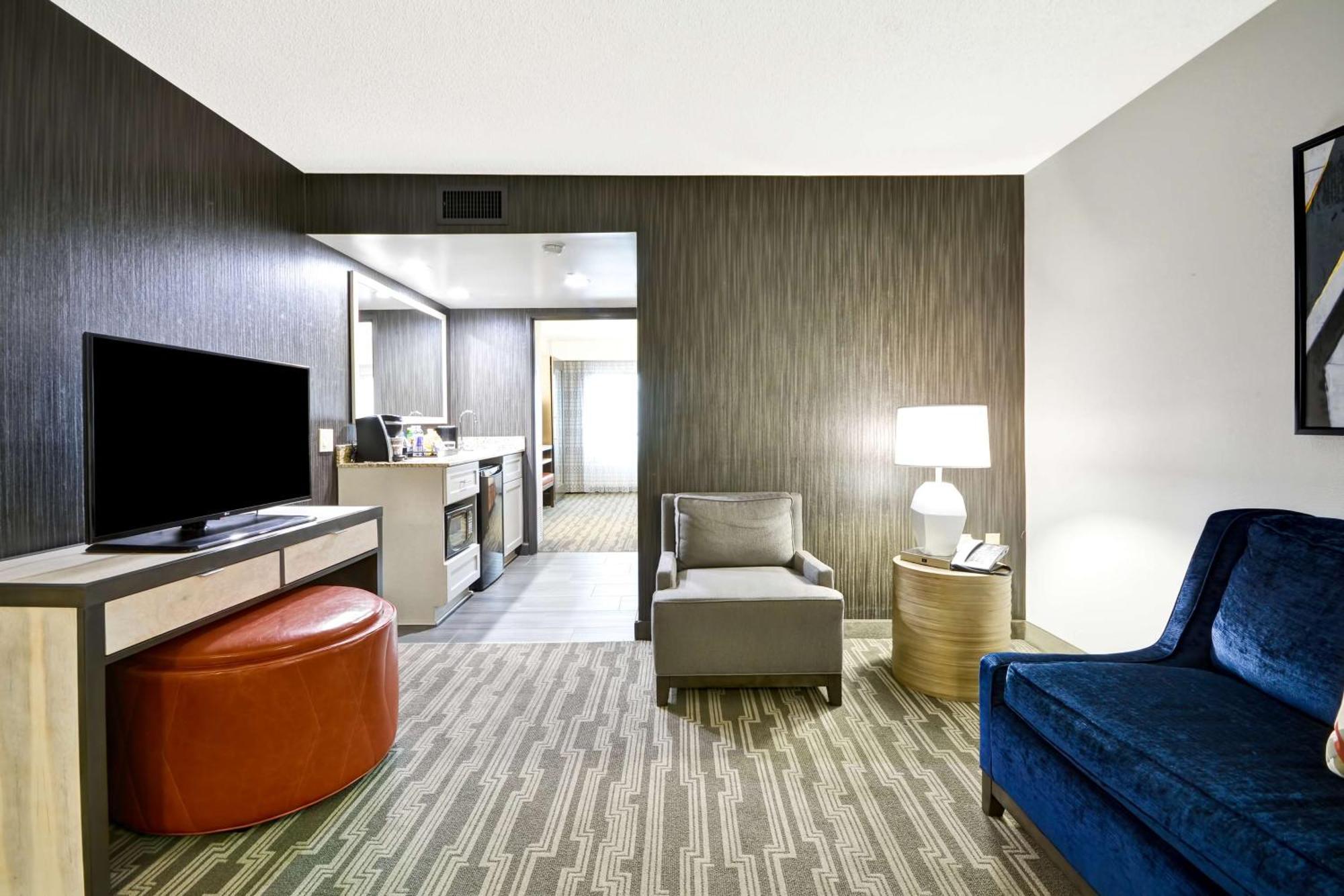 Embassy Hotel Charlotte