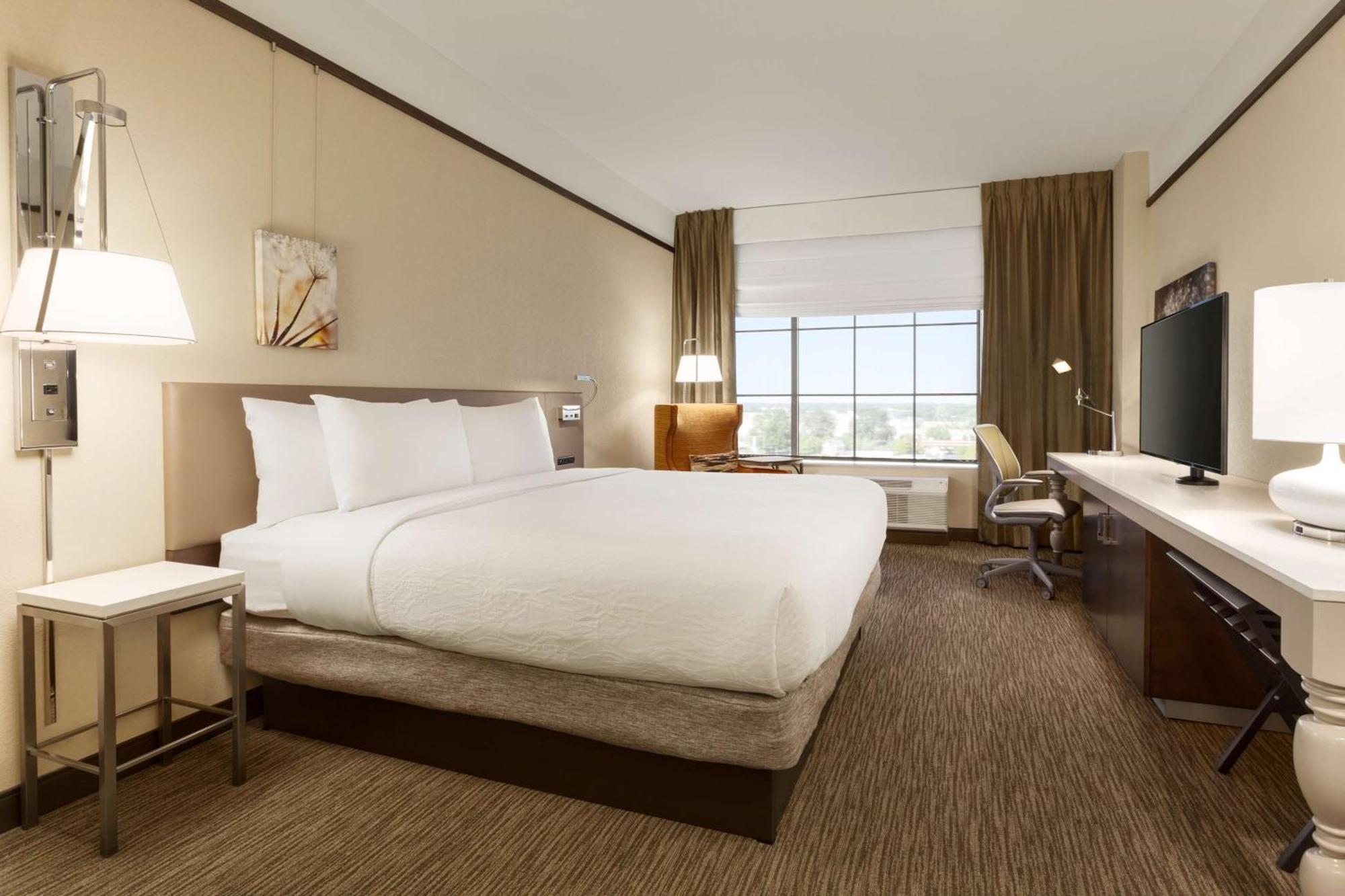Hilton Garden Southpark Hotel