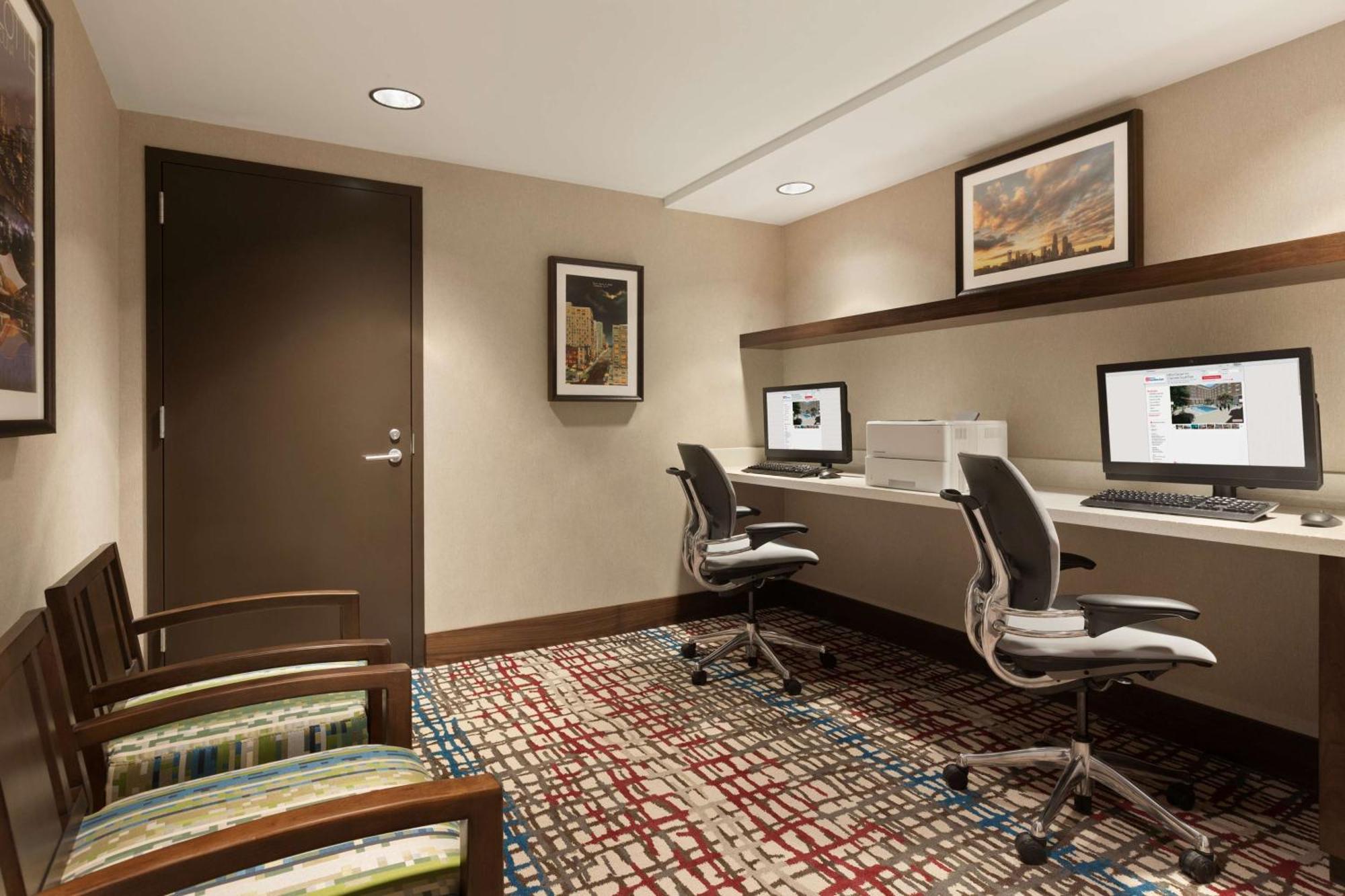 Hilton Garden Southpark 3* Charlotte