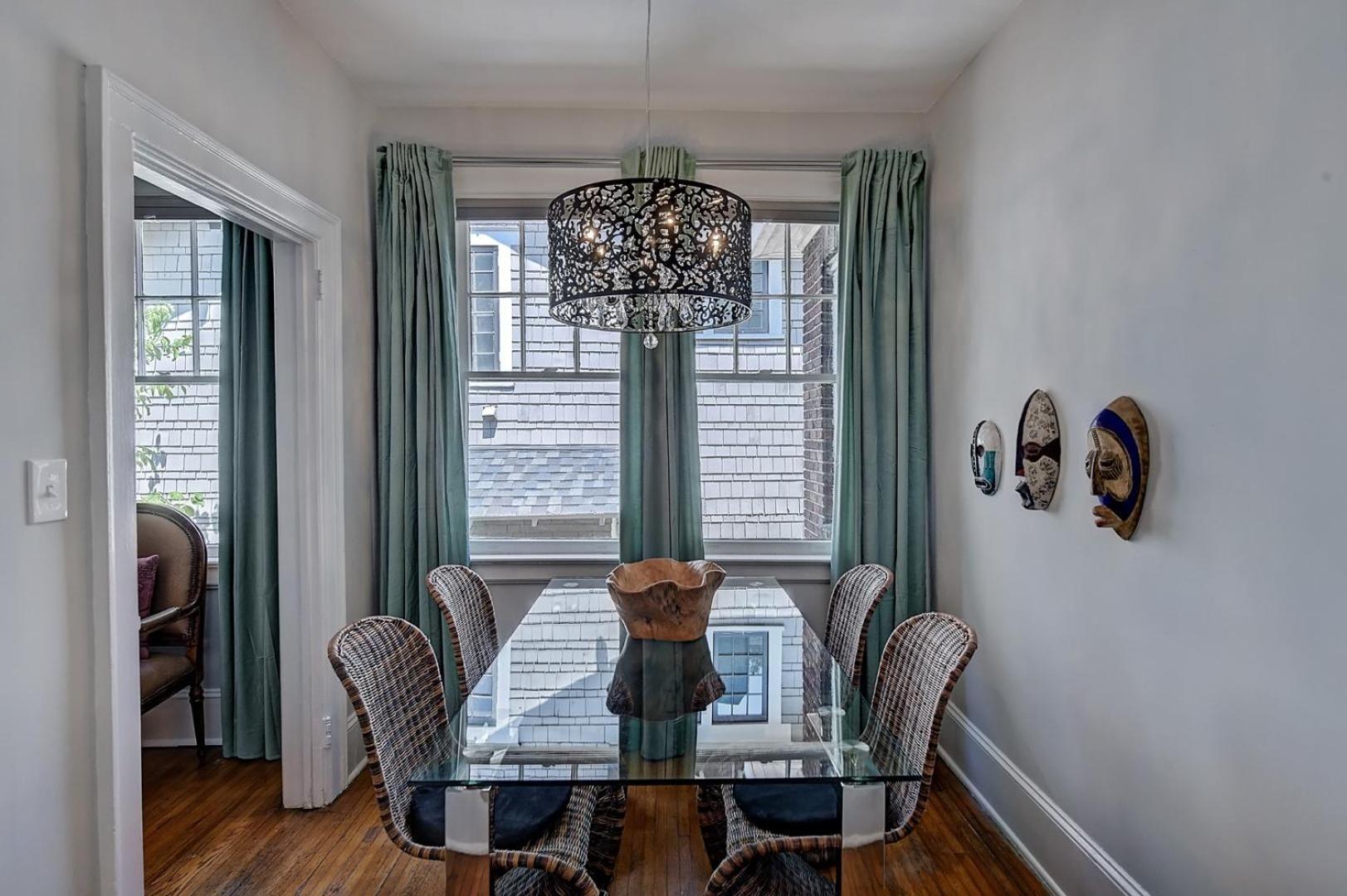The Collection Clt: Lamar Avenue *