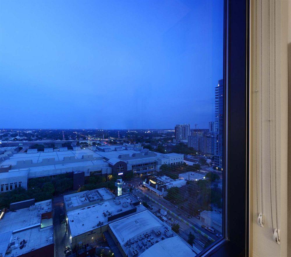 Hyatt Place Downtown Hotel