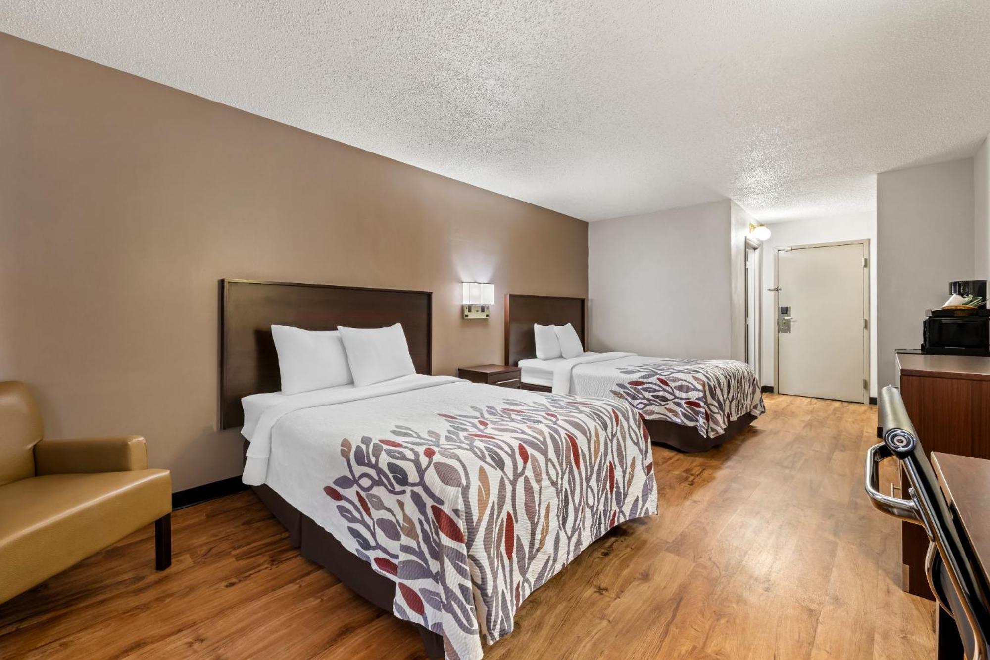 Red Roof - Motel