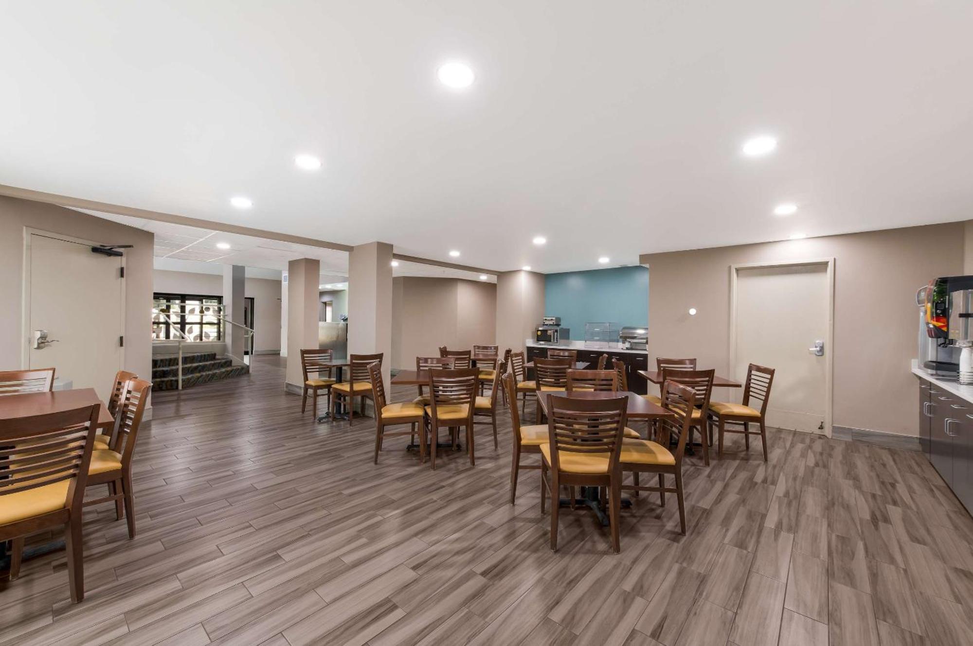 Sleep Northlake Inn 3*