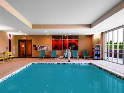 Home2 By Hilton Research Park Hotel 3*