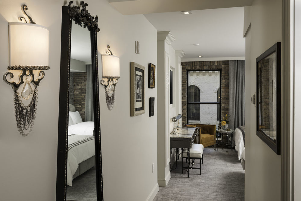 The Ivey's Hotel
