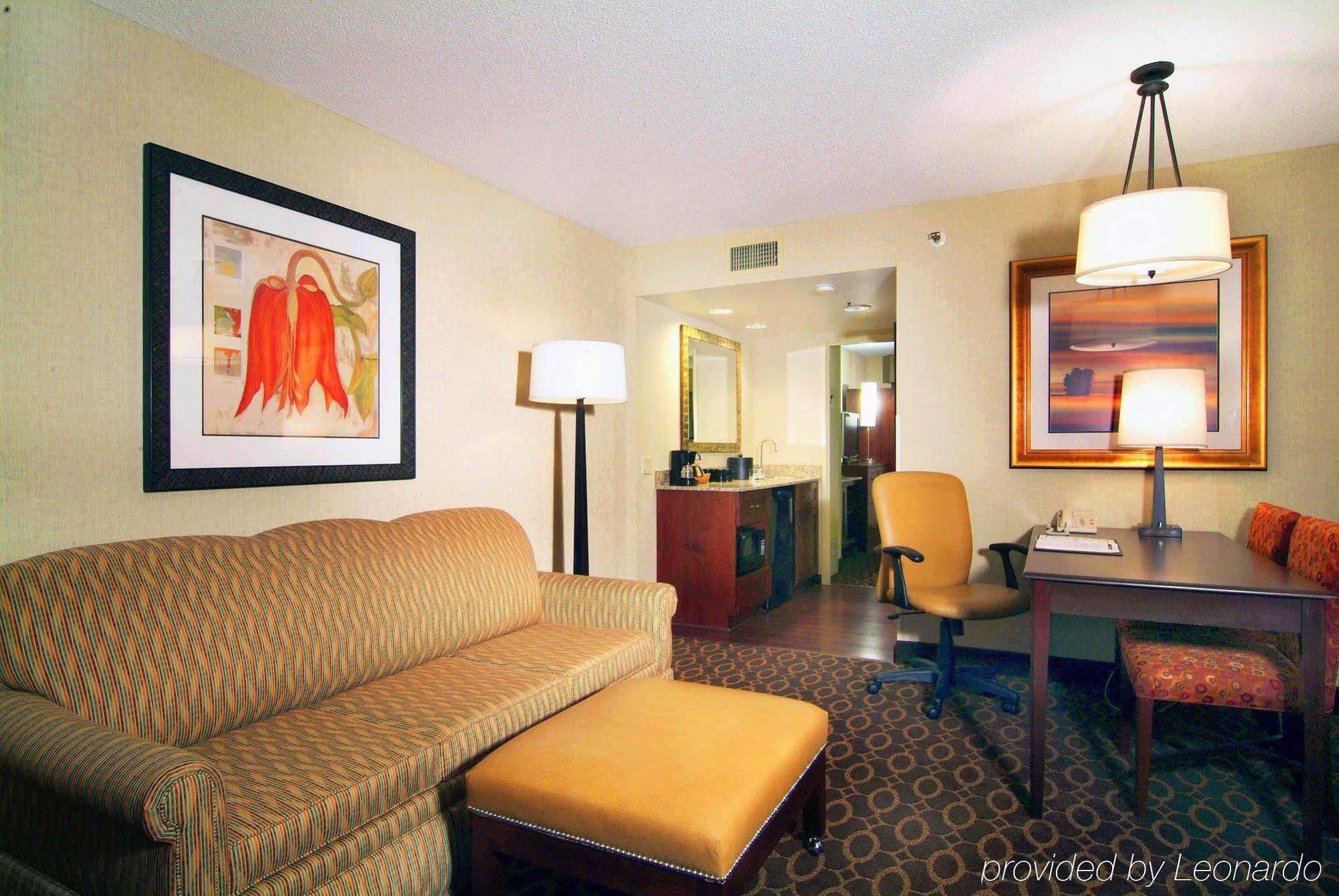 Hotel Embassy 3*