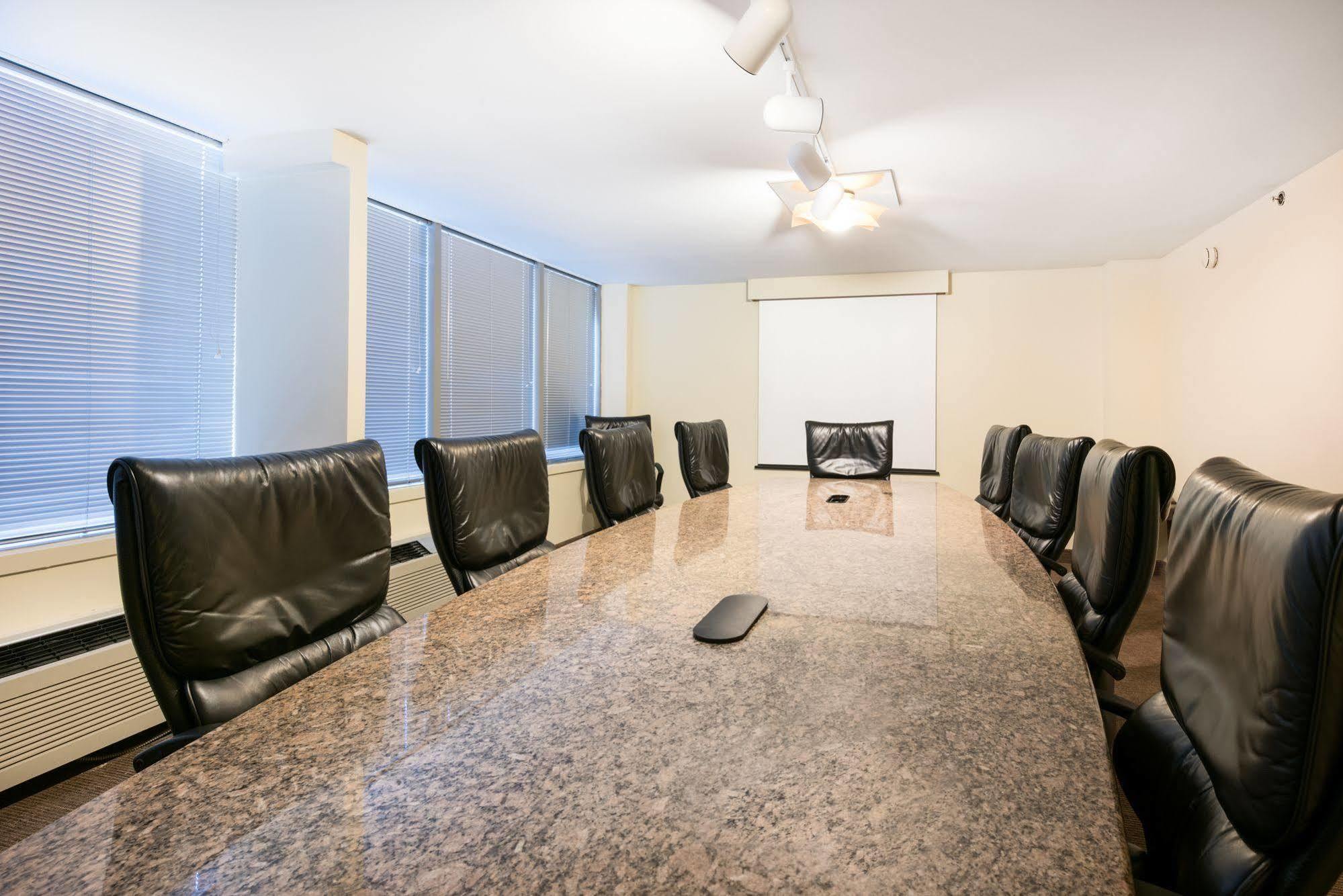 Four Points By Sheraton Hotel