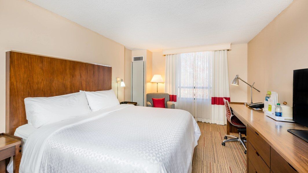 Four Points By Sheraton Hotel Charlotte
